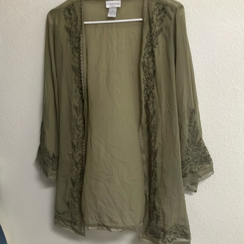 FINAL MARKDOWN Soft surroundings open front duster xs